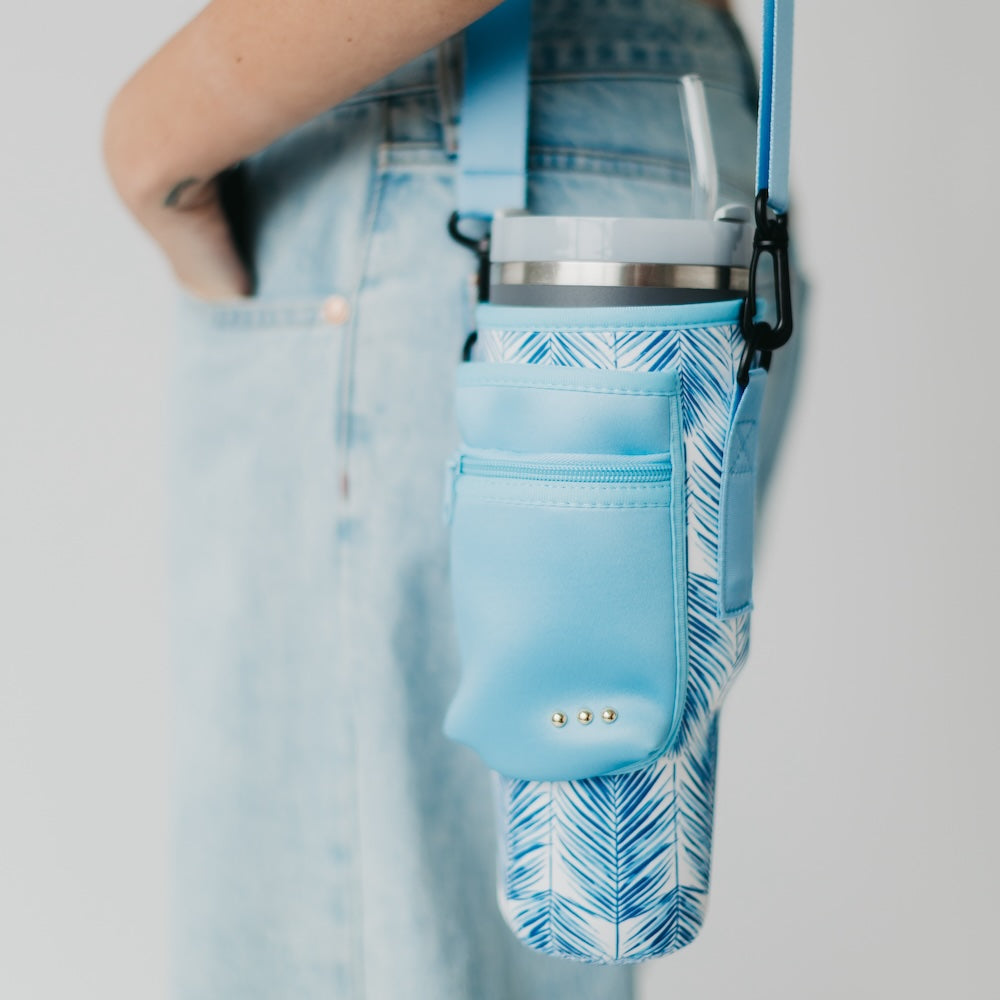 Shoreline Walk Hydration Harness