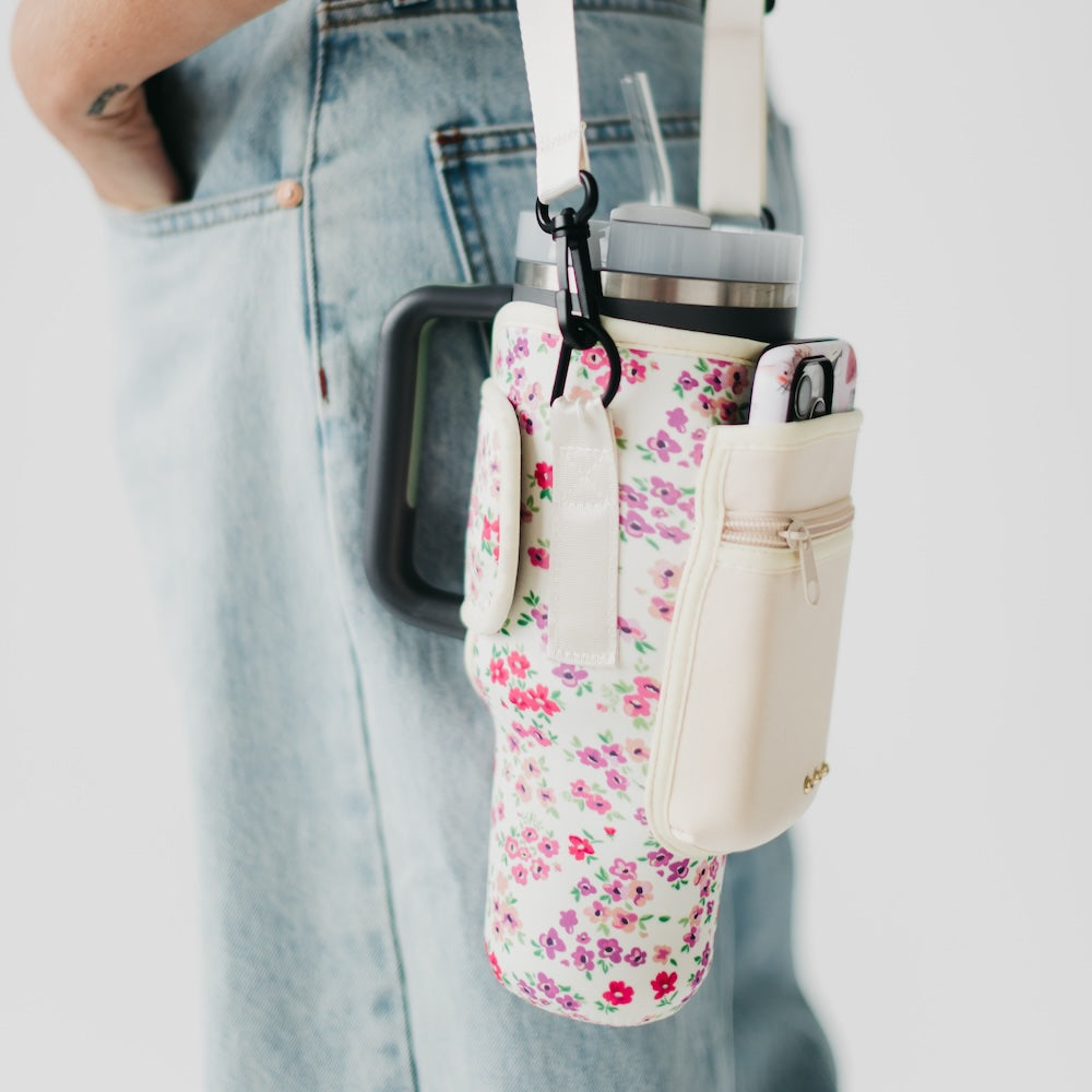 Shoreline Walk Hydration Harness